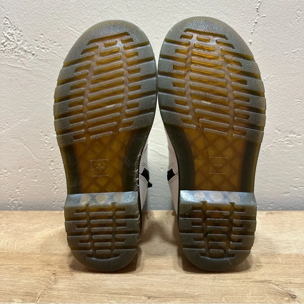 Dr Martens Quad Chelsea 2976J Size 4 White